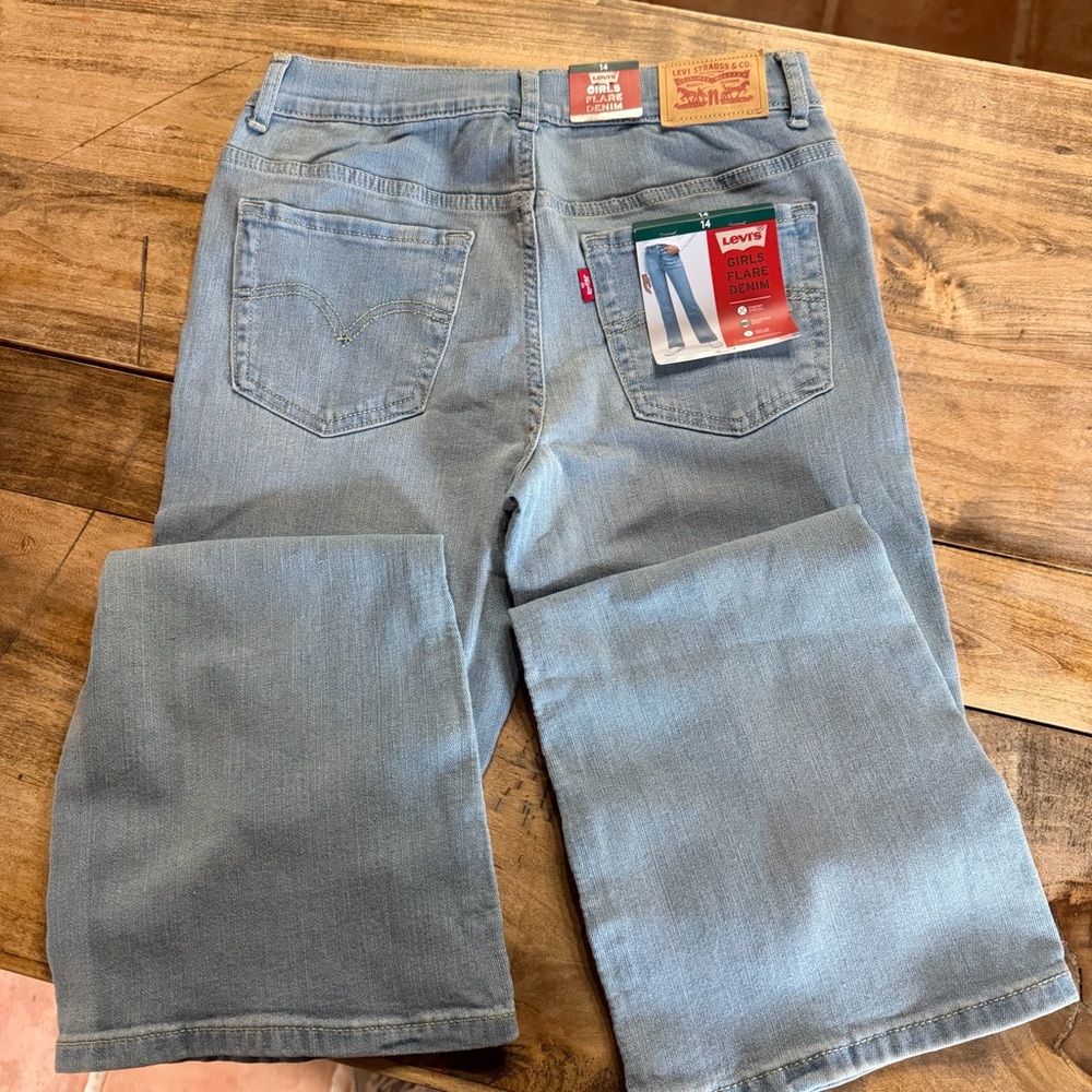 Levi's Girls Flare Jeans! Brand new!!